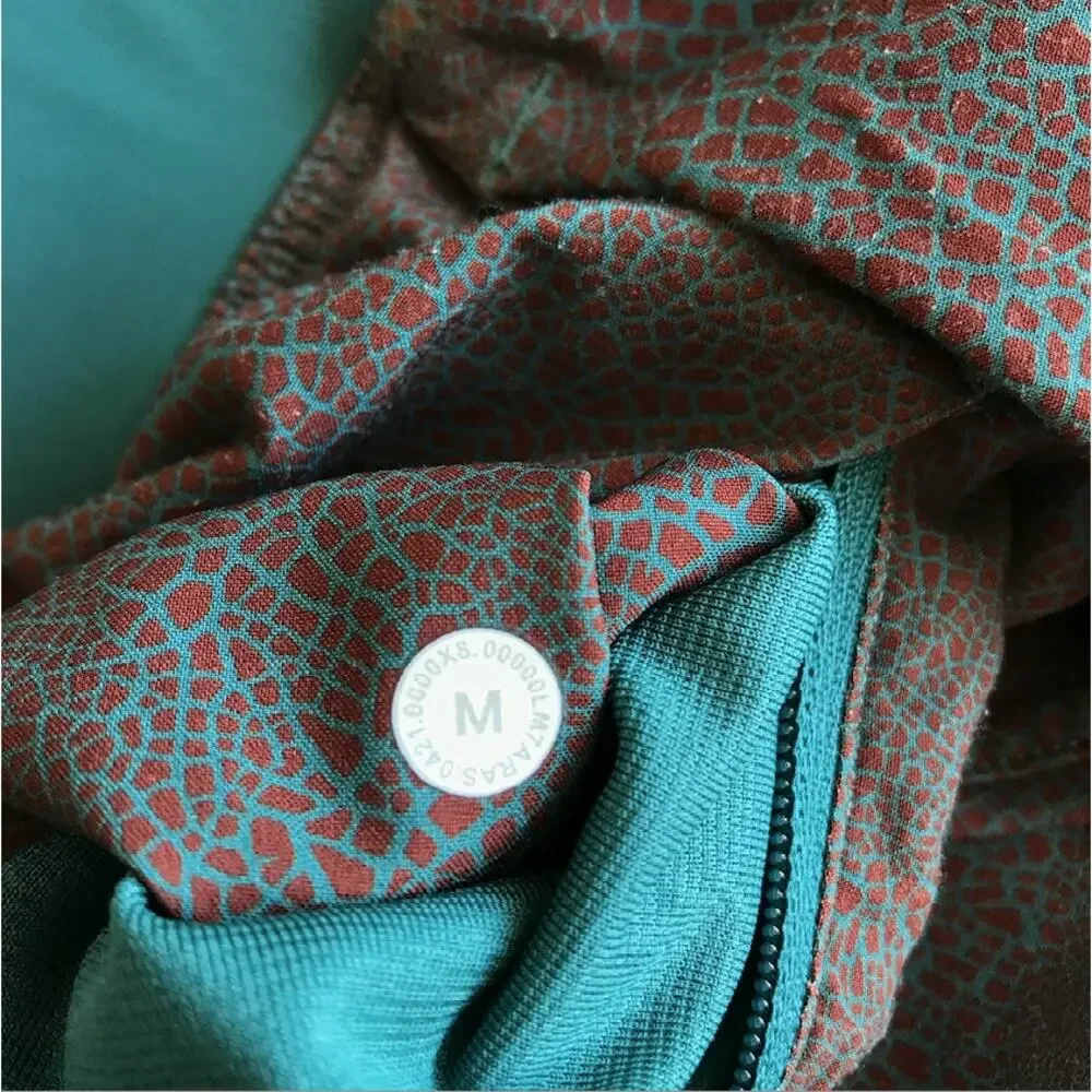 Lululemon linerless short